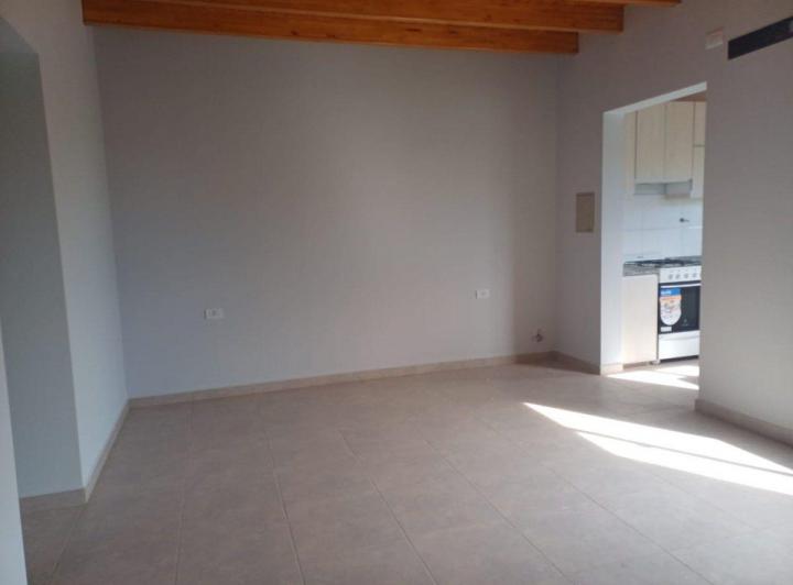 DEPARTAMENTO DOS DORMITORIOS P.BAJA  CARRODILLA 5