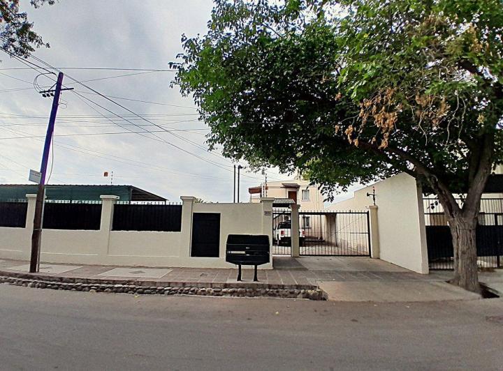 Duplex en venta Dorrego 3 dormis complejo cerrado 4