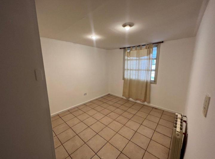 CASA ESQUINA EN BARRIO CEMENTISTA RESIDENCIAL 4