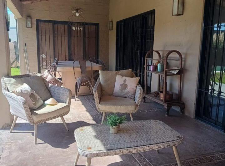 OPORTUNIDAD CASA CHACRAS DE CORIA 3