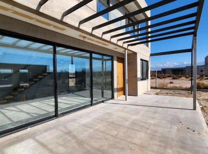 VENTA Casa 3 dormitorios en Lujan de Cuyo 4