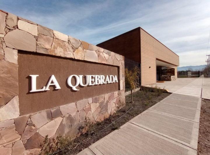 Casa en Venta - Bº La Quebrada - Lujan 2