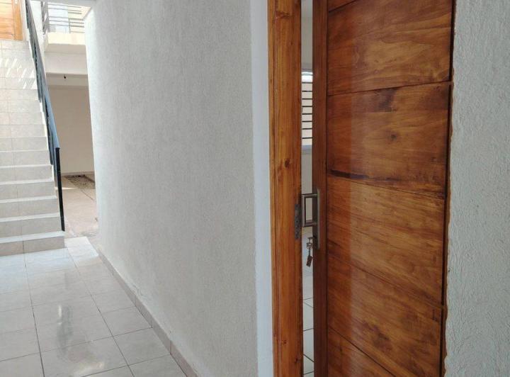 Dúplex en venta Barrio Natania 47 Luzuriaga Maipú 3