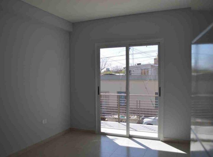 VENTA DEPARTAMENTO DUPLEX B PRIVADO GUAYMALLEN 2