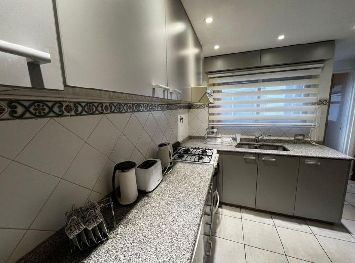 EN VENTA DEPARTAMENTO QUINTA SECCION REMAX 3