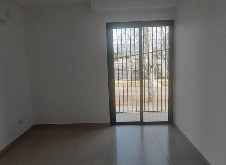 DUPLEX 3 DORMITORIOS FRENTE ARENAS MAIPU 5