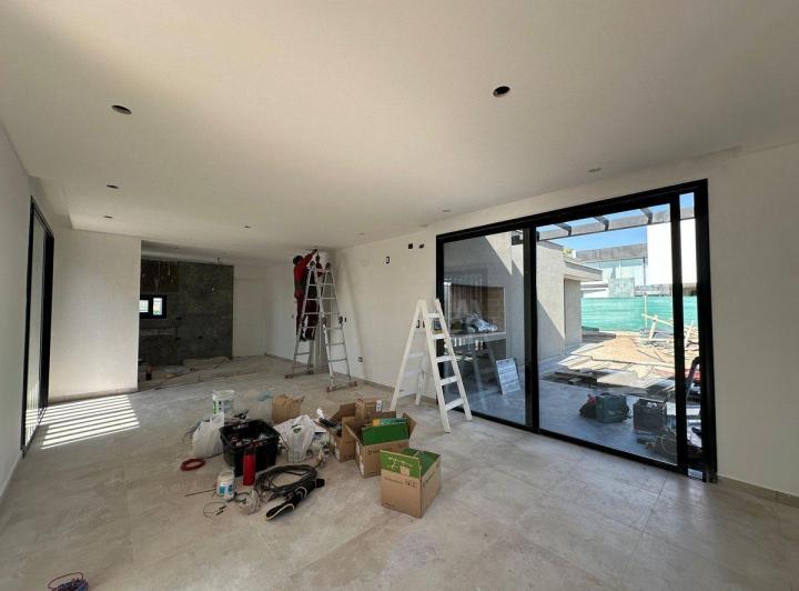 CASA A ESTRENAR CIRO DE VIEYTES 5