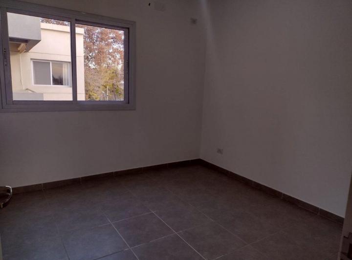 ALQUILER departamento Cuarta sección oeste Mendoza 4