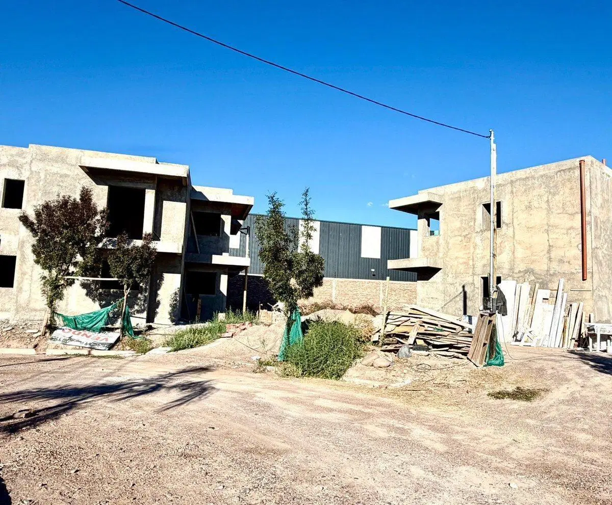 Dúplex en Venta en Complejo Privado Plaza Rodeo 3