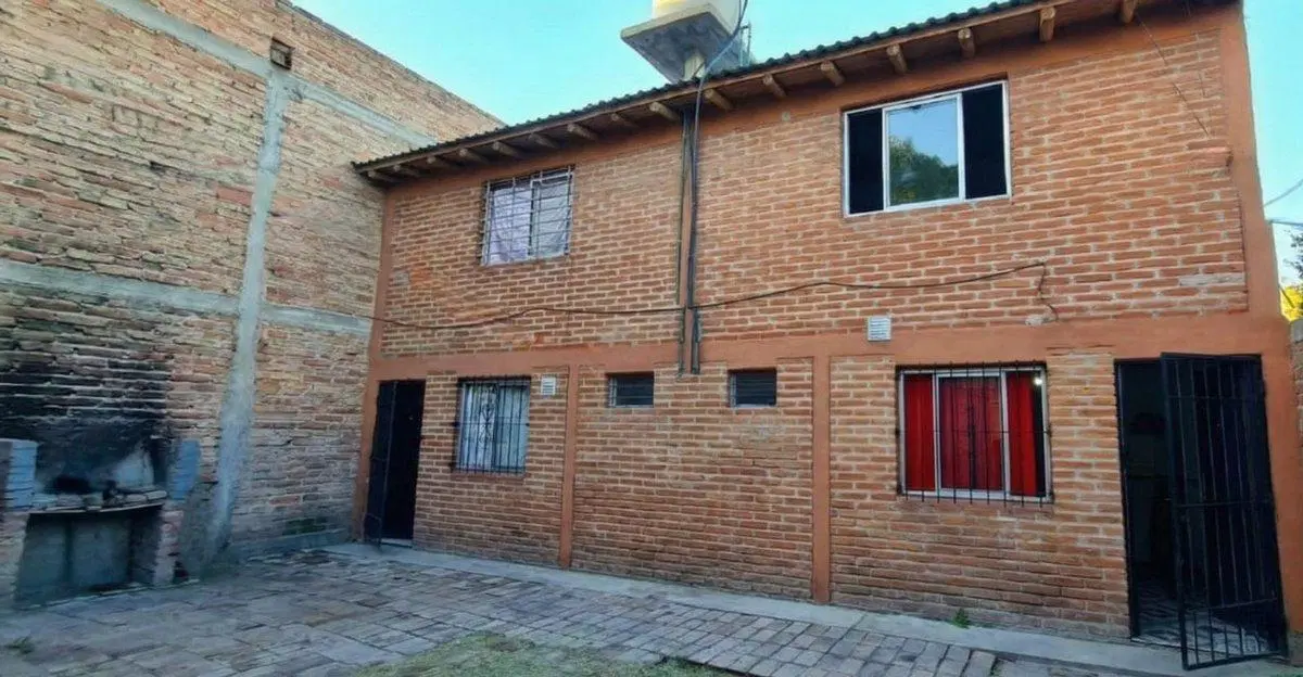 VENTA CASA MAS 2 DEPARTAMENTOS SAN RAFAEL MENDOZA 3