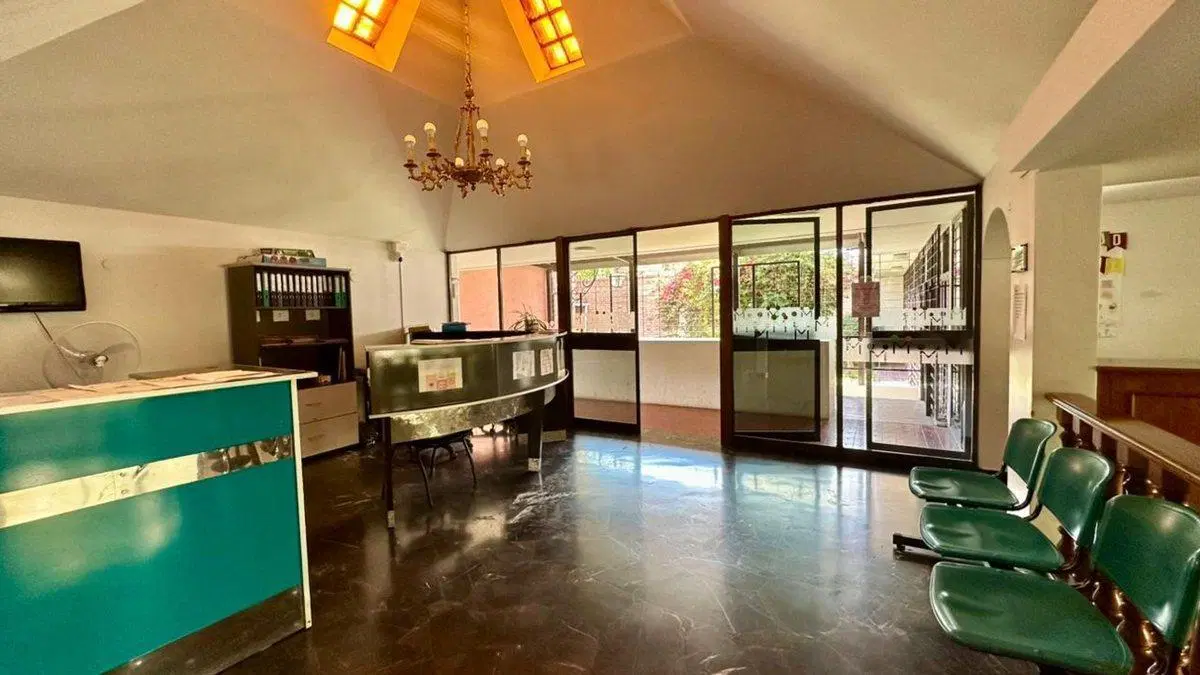 VENTA CASA DE ALTA CATEGORIA BOMBAL SUR GODOY CRUZ 2