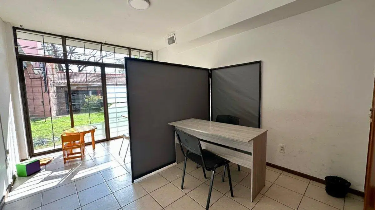 VENTA CASA DE ALTA CATEGORIA BOMBAL SUR GODOY CRUZ 3
