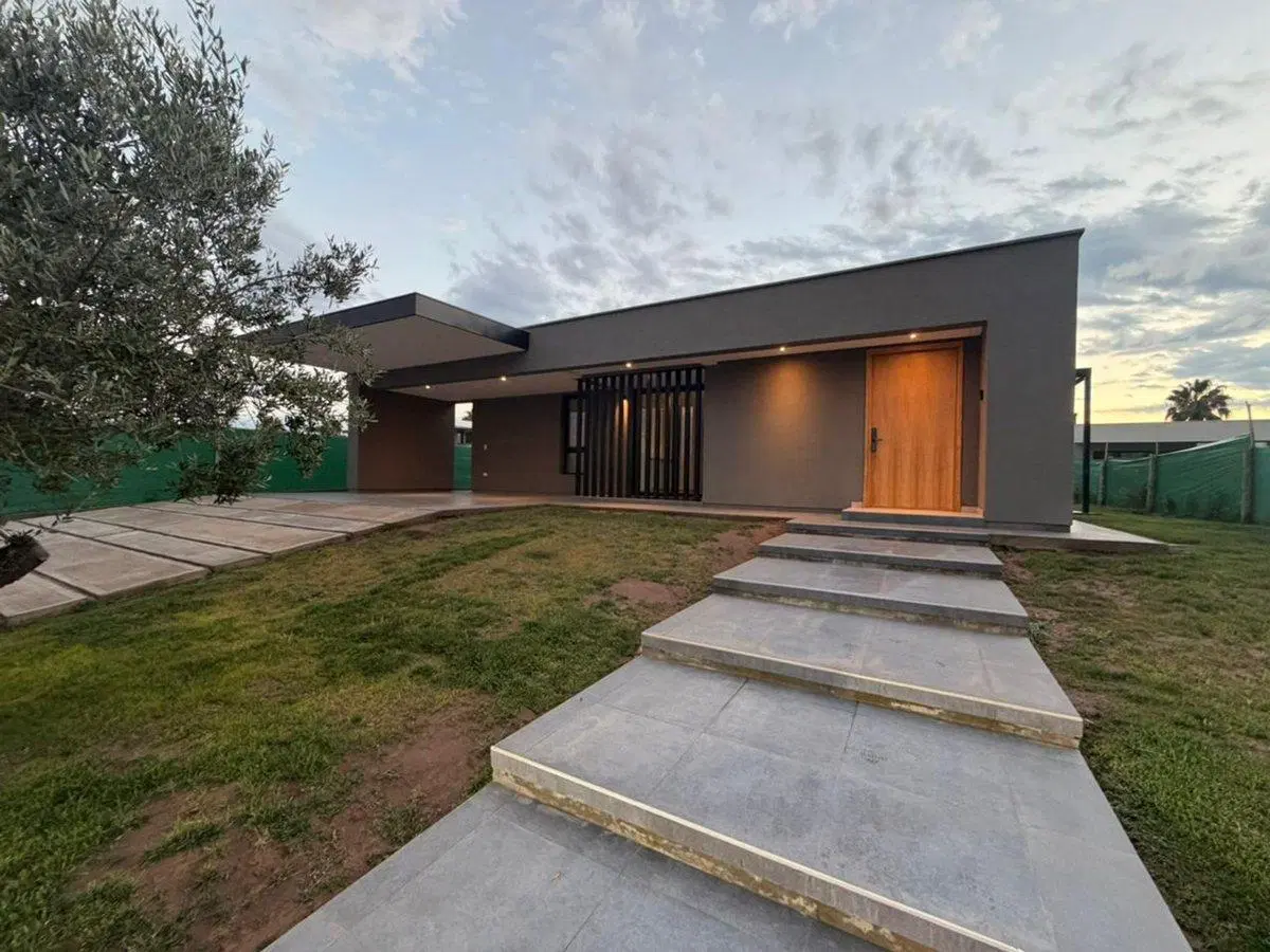 CASA A ESTRENAR CIRO DE VIEYTES 3