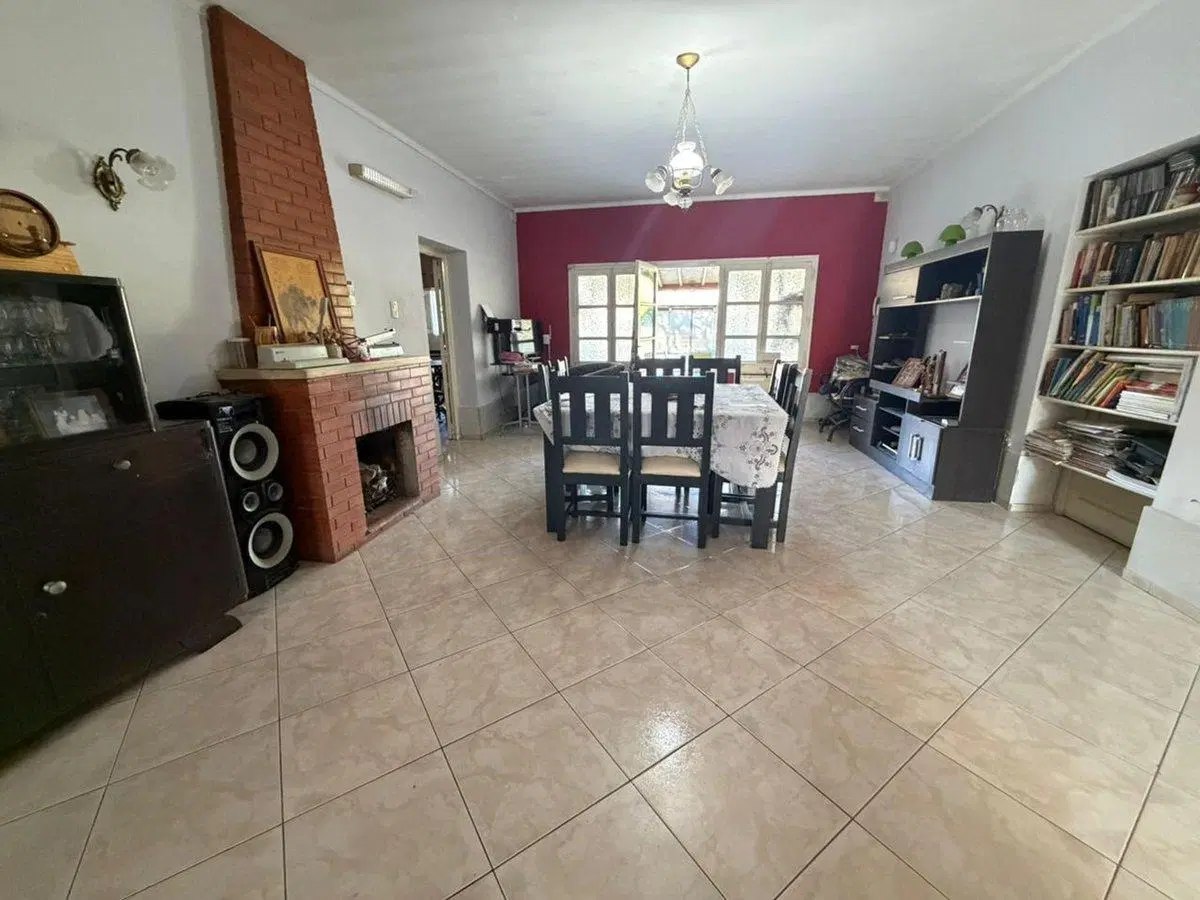 VENTA CASA+DPTO+PILETA CALLE SAN MARTIN LAS HERAS 3