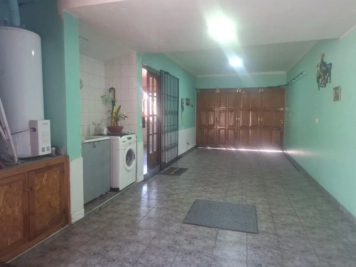 VENTA CASA DE DOS PLANTAS APTA CREDITO LAS HERAS 5