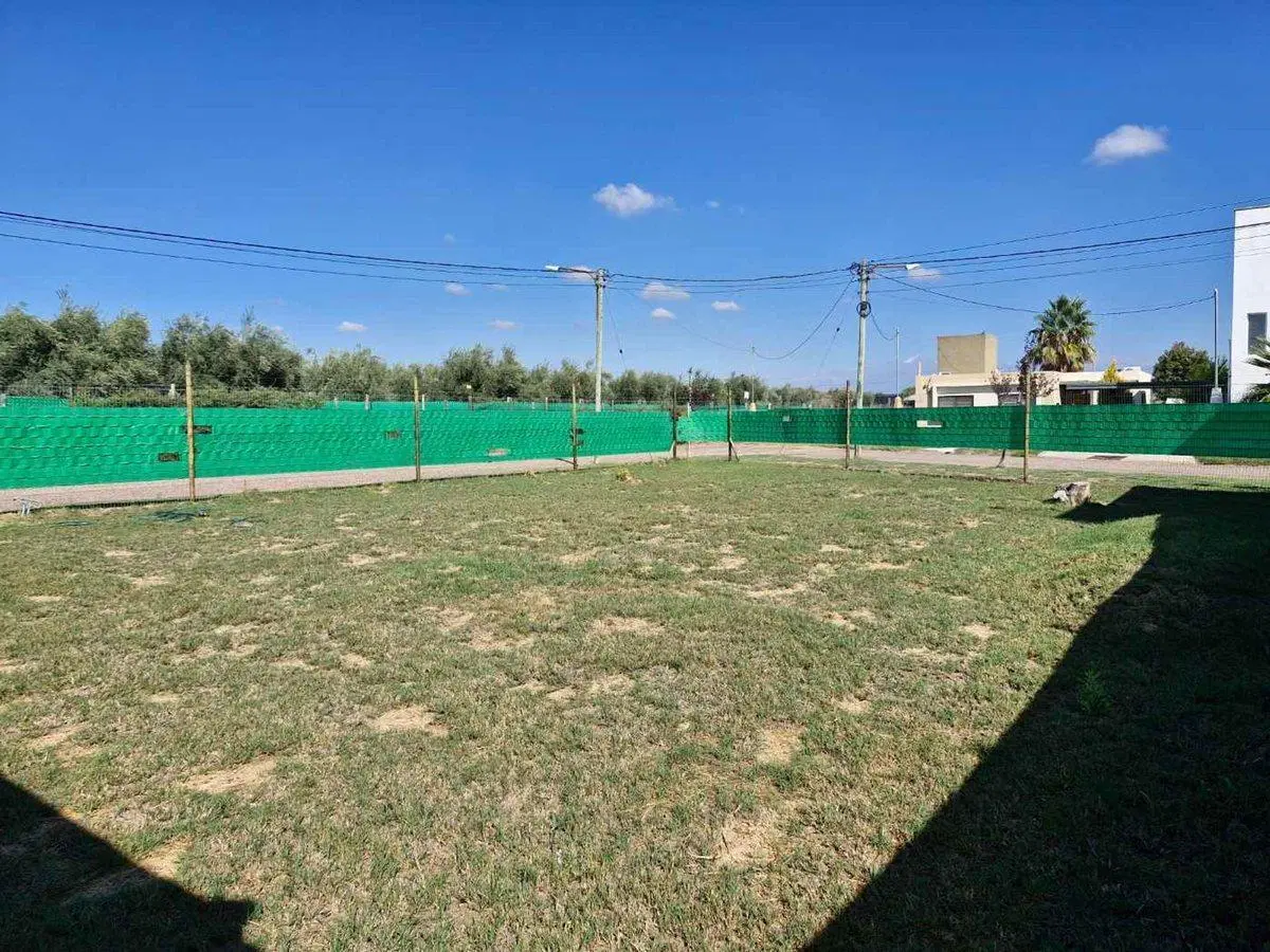TERRENO CON PILETA EN VENTA B° PRIVADO GLLÉN 4