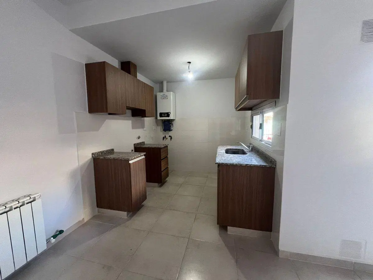 VENTA DEPARTAMENTO DOS DORMITORIOS CARRODILLA 4