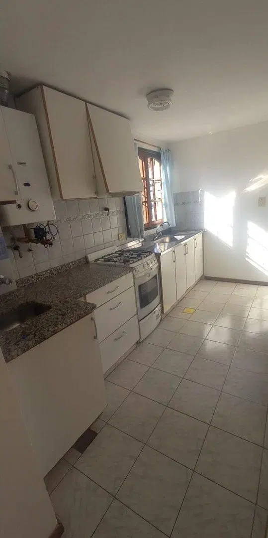 DUPLEX EN CALLE RIVADAVIA 272 GODOY CRUZ 2