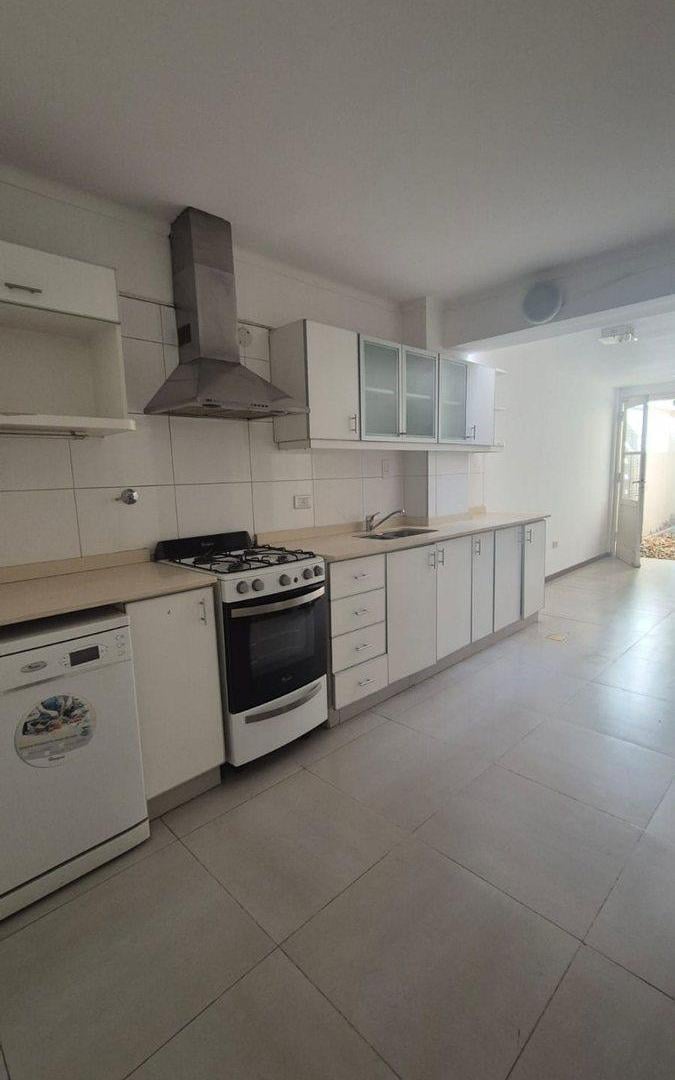 CASA EN VENTA B° BOMBAL-APTA CREDITO-CDAD DE MZA