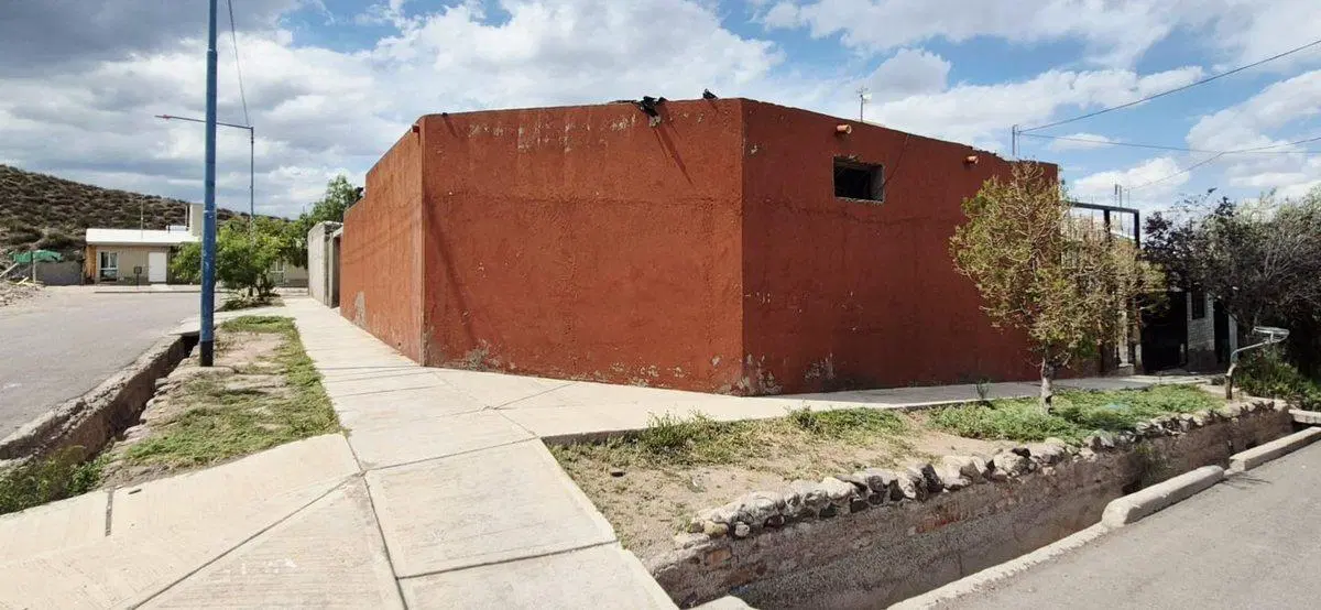 VENTA CASA B° 4 DE JULIO GODOY CRUZ 3