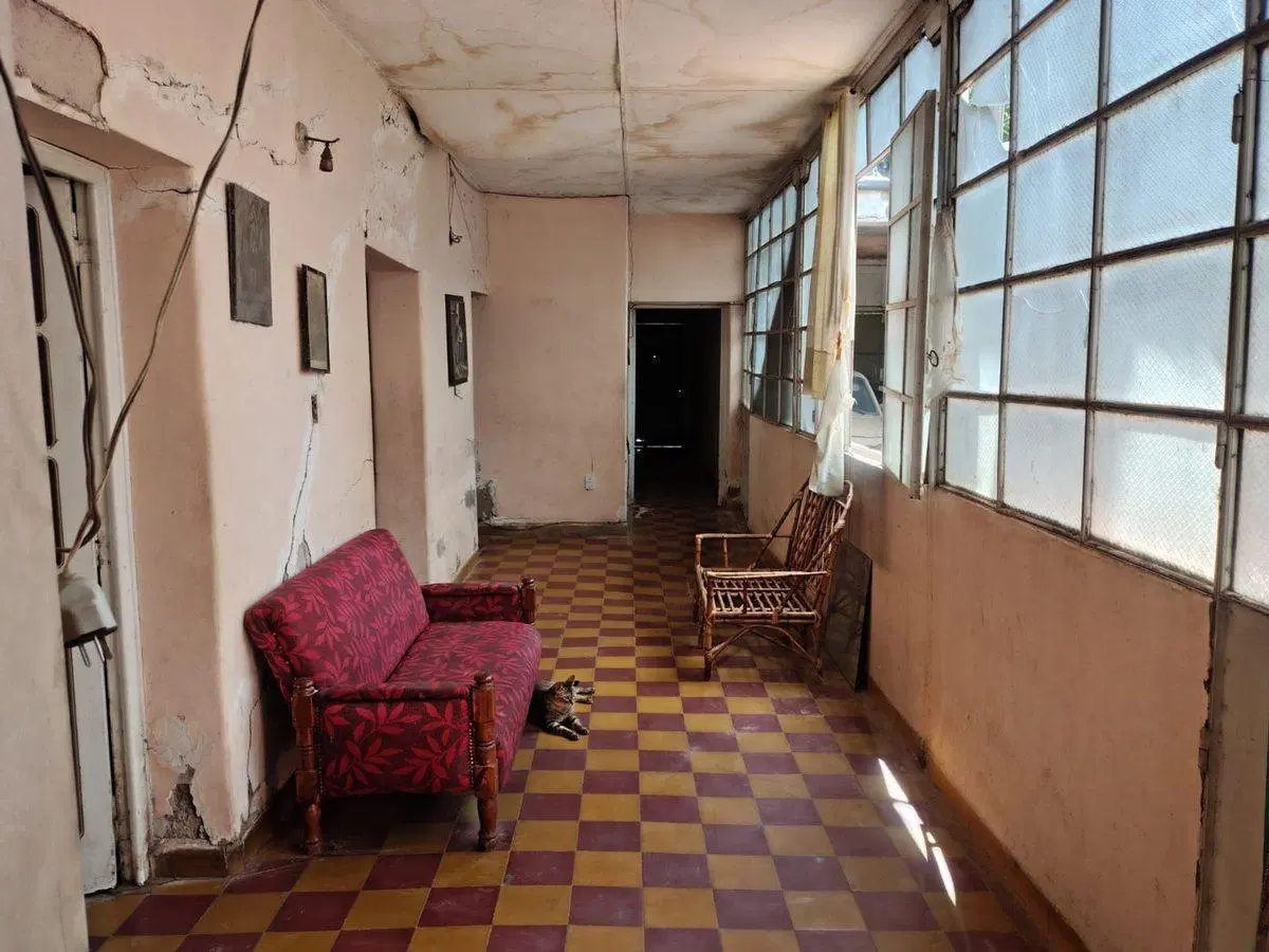 CASA 4TA SECCIÓN TERRENO 284 m2 A RESTAURAR 5