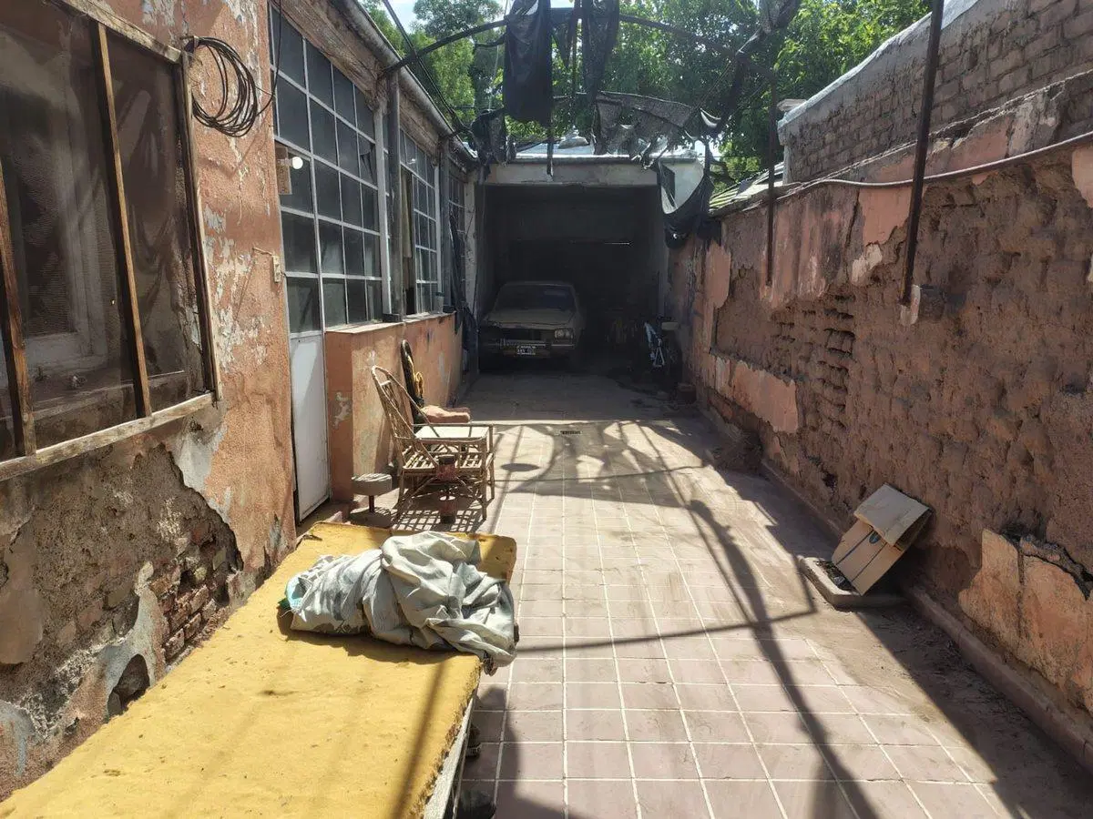 CASA 4TA SECCIÓN TERRENO 284 m2 A RESTAURAR 4