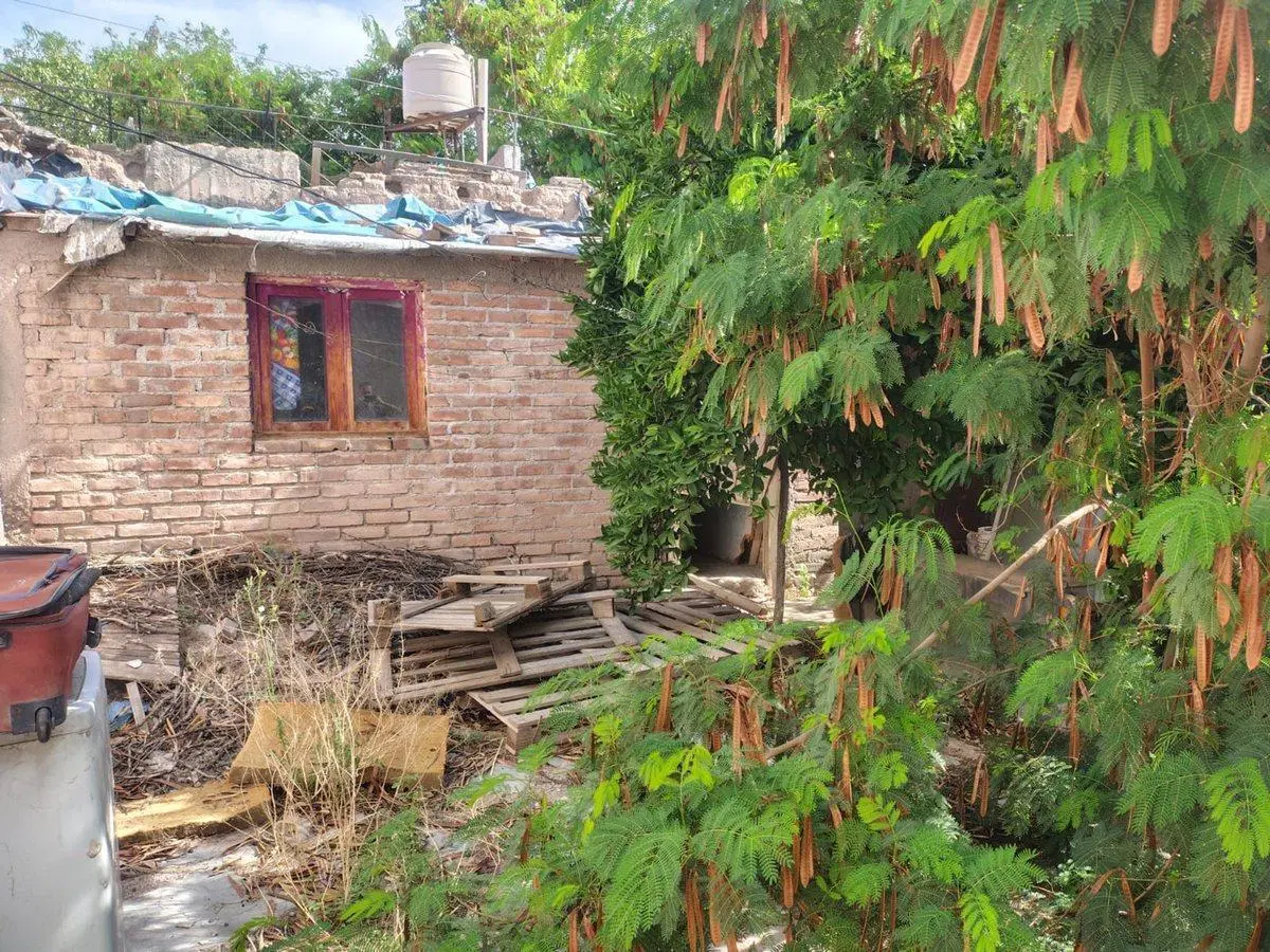 CASA 4TA SECCIÓN TERRENO 284 m2 A RESTAURAR 3