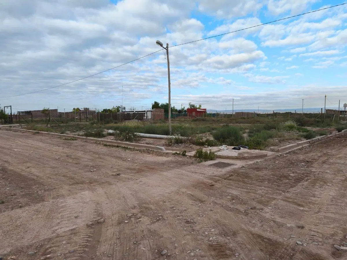 TERRENO EN VENTA, LUJAN DE CUYO 4