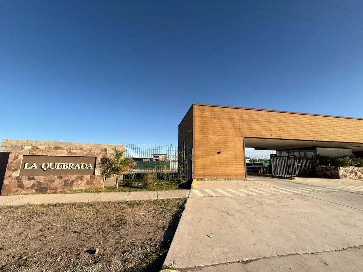 Casa en Venta - Barrio privado La Quebrada - Luján 4