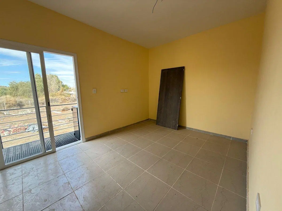 VENTA DPTO EN POZO 1 DORM. FRENTE HOTEL TOTEM 3