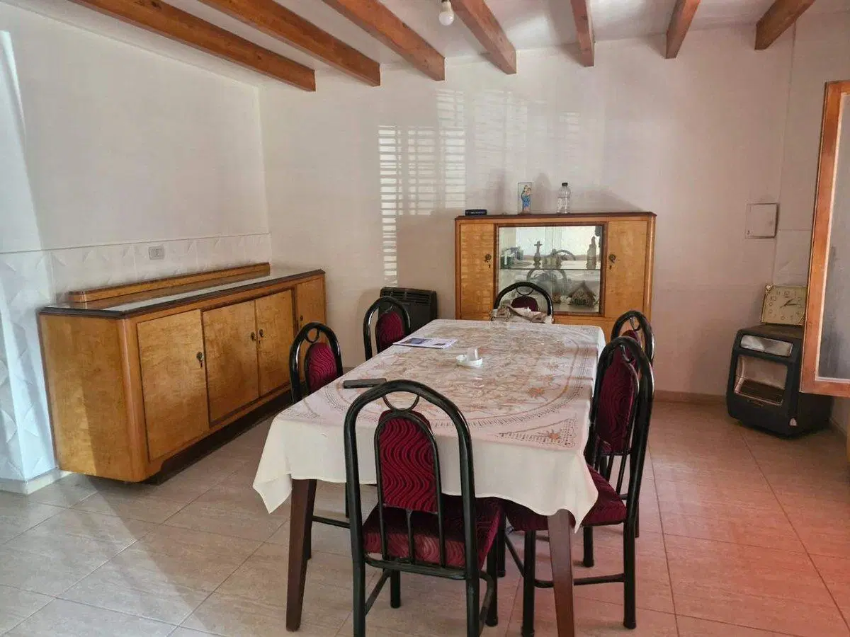 CASA CON DEPARTAMENTO EN VENTA LAS HERAS 3