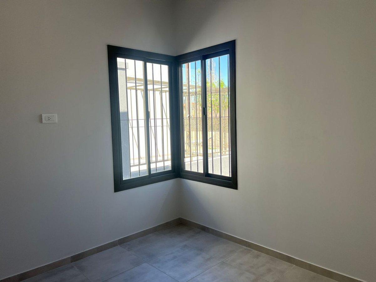 Foto de DUPLEX 3 DORMITORIOS, VISTA MICHELLO MAIPU, imagen 3