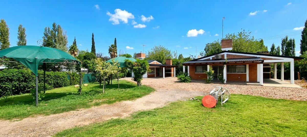 VENTA CASA+MONOAMBIENTE+S.U.M DE 118 M2 SAN RAFAEL