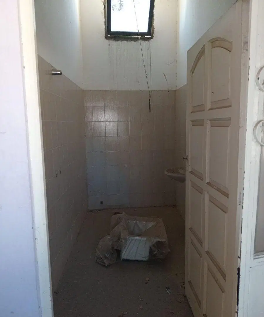 ALQUILER CASA Y SALONES MÁS SALON COMERCIAL. 4