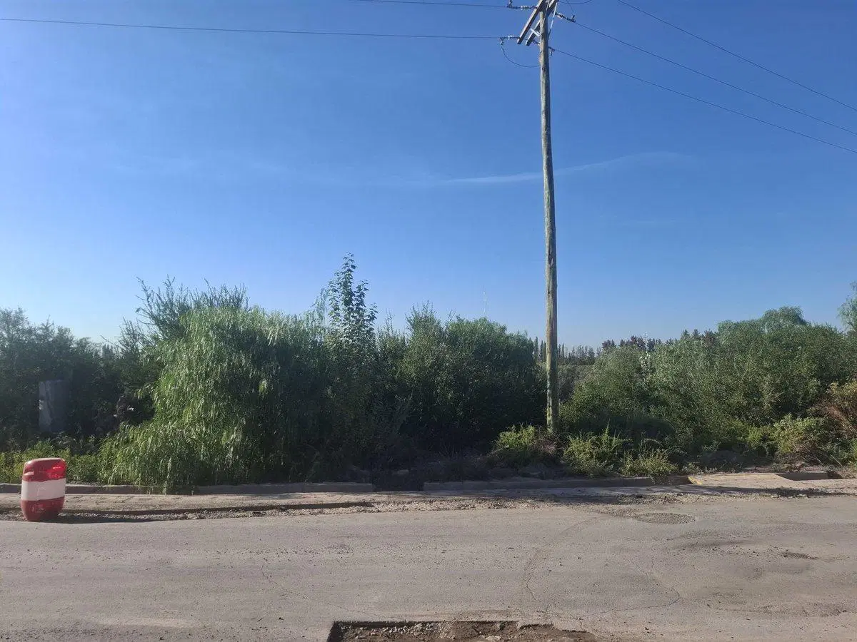 VENTA GRAN TERRENO 1,5 HA CON POTENCIAL LAS HERAS 4