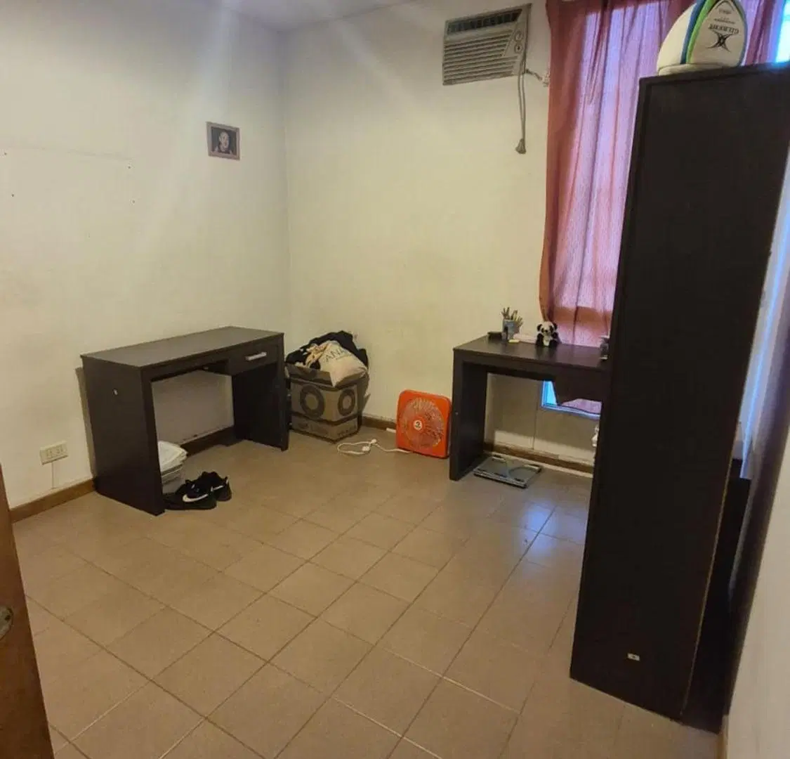 CASA EN VENTA BARRIO PETROLERO 4