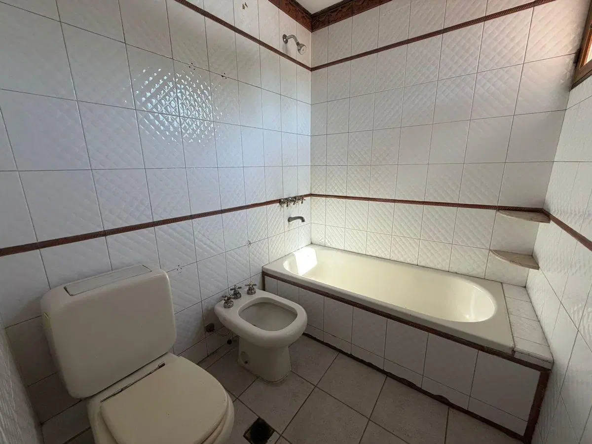 CASA EN VENTA MENDOZA 4