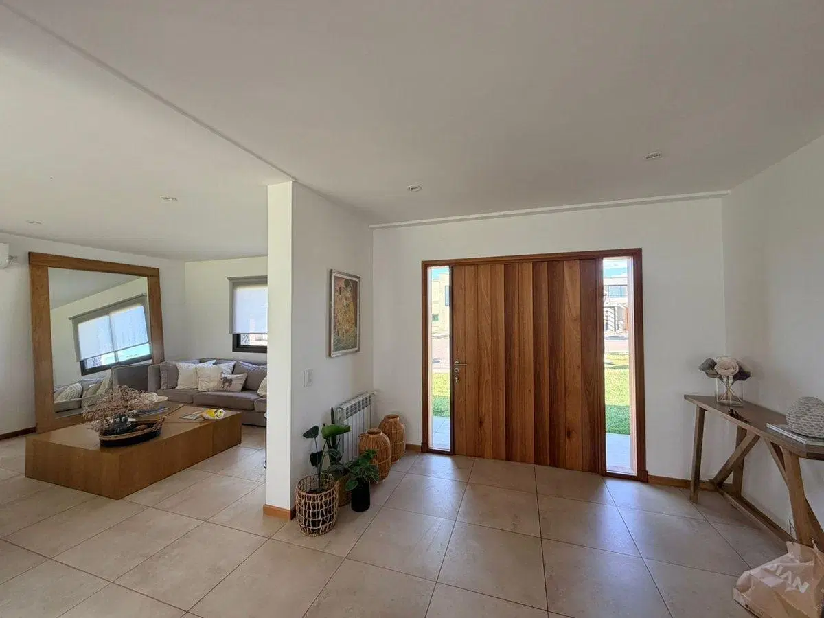 VENTA CASA EN LAR DE BOEDO 4