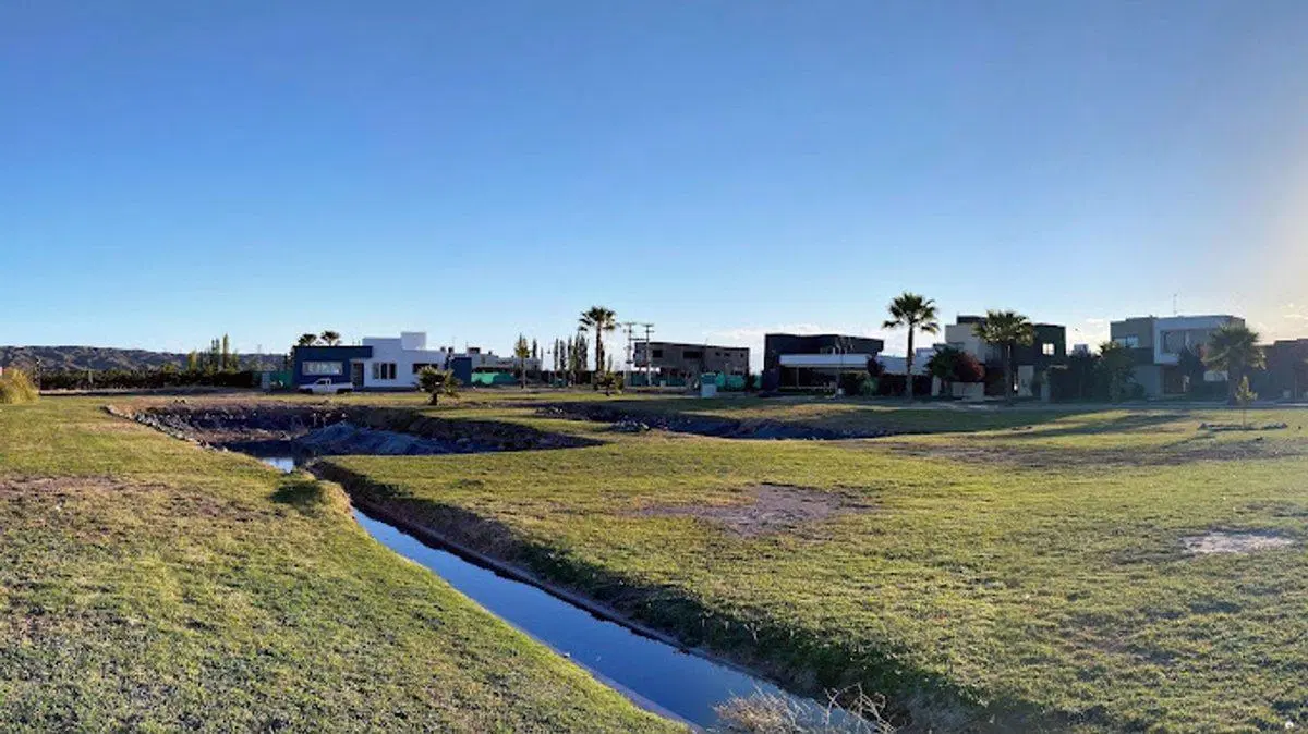 VENTA TERRENO BARRIO PRIVADO CARRASCAL - AZCUÉNAGA 2