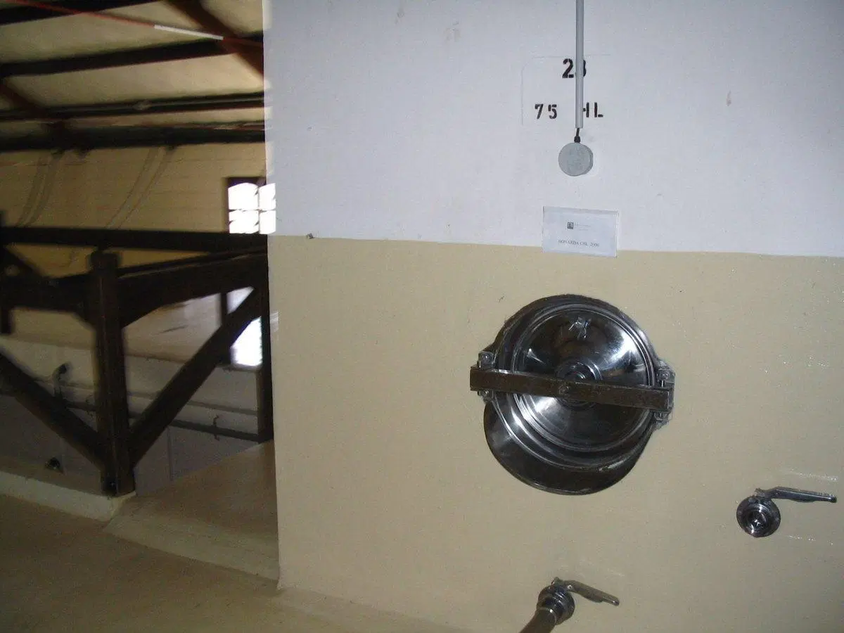 ALQUILER DE BODEGA - GALPONES EN MAIPÚ 2