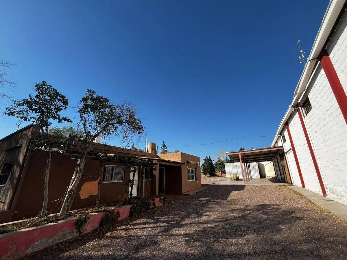 ALQUILER DE BODEGA - GALPONES EN MAIPÚ 2