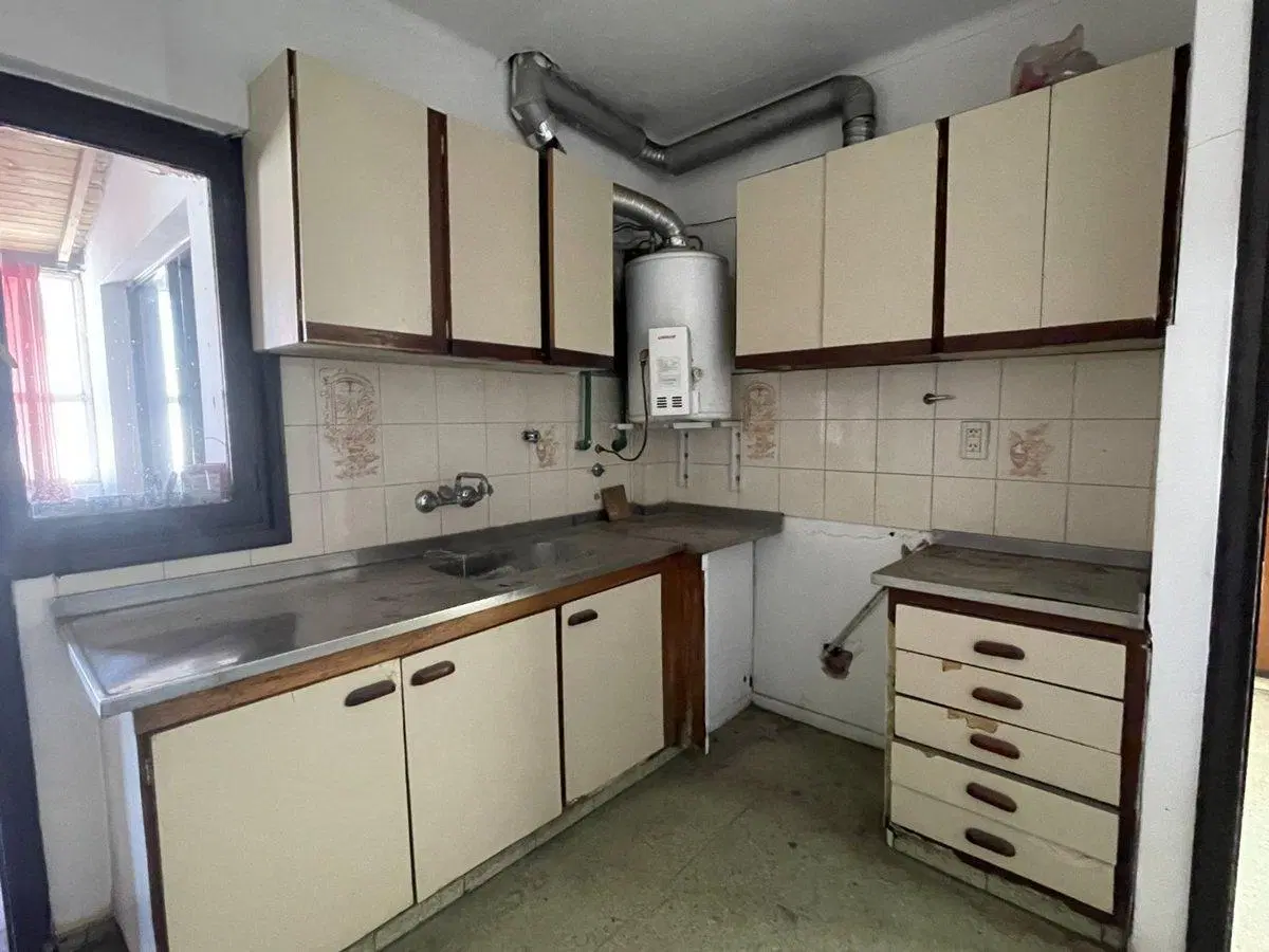 DEPARTAMENTO EN VENTA DE 3 HABITACIONES EN CIUDAD 4