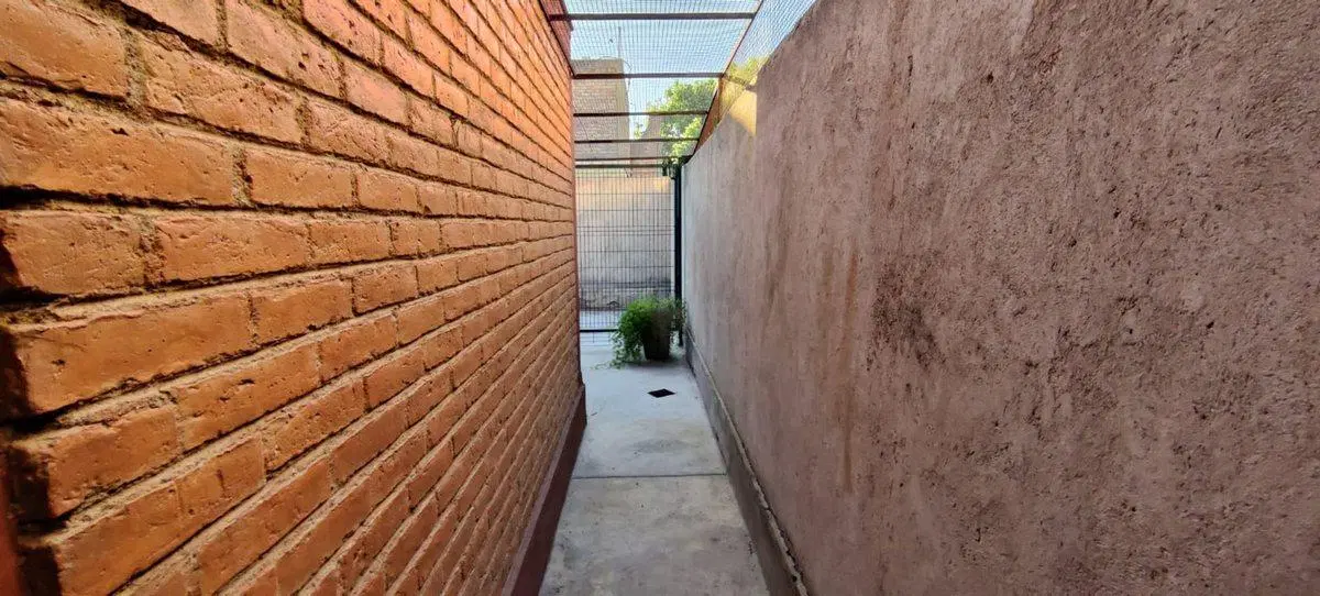 VENTA CASA + DEPARTAMENTO GUAYMALLÉN 4
