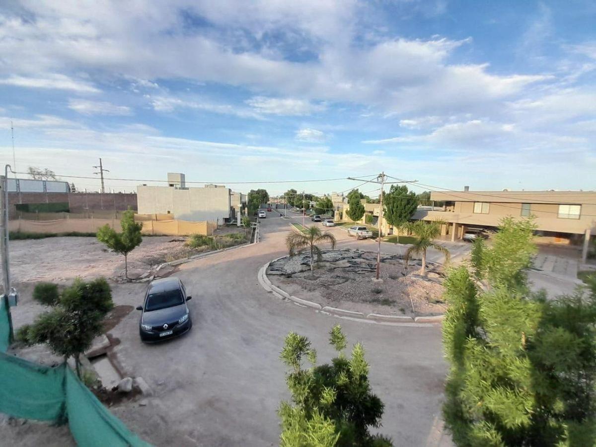 Dúplex 2 Dorm en Complejo Privado Plaza Rodeo
