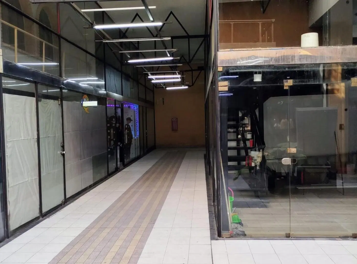 Local comercial a la venta 4