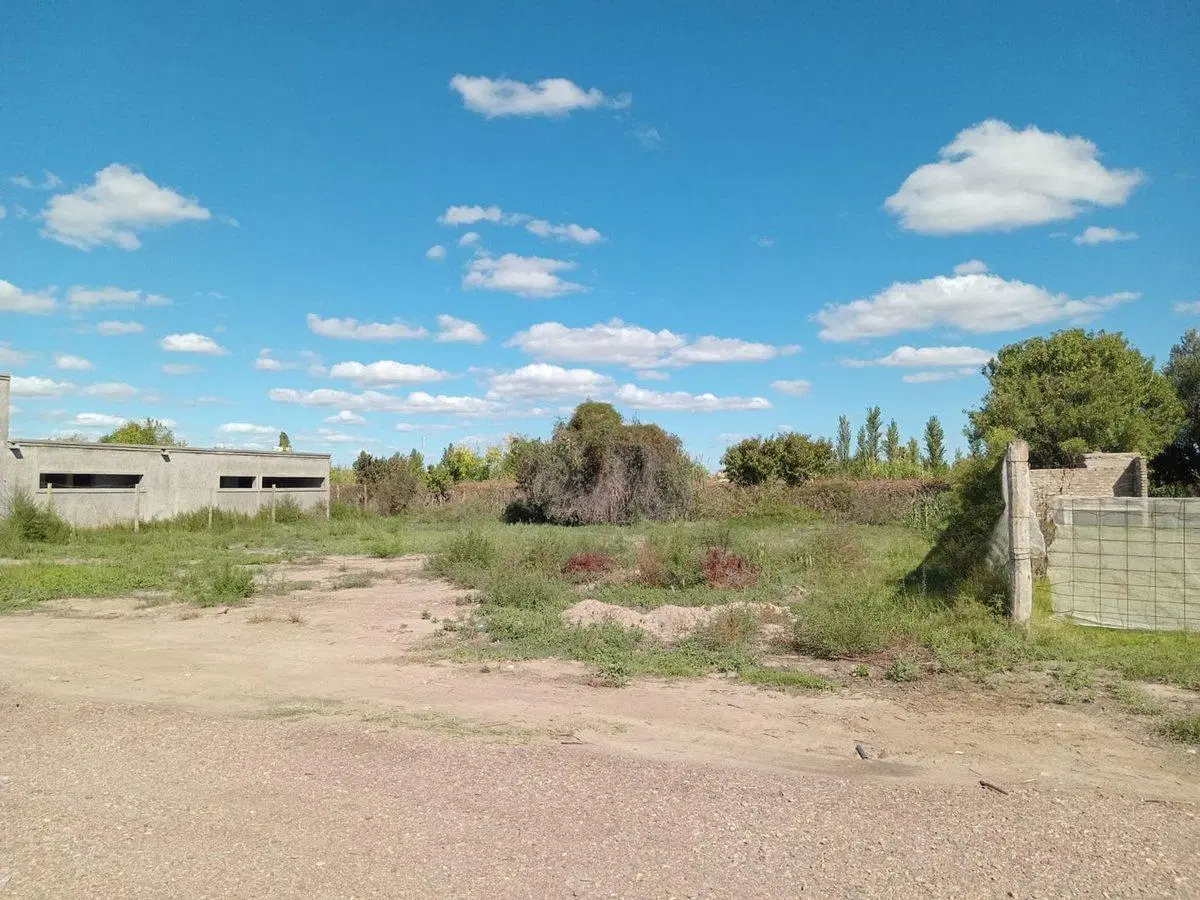 LOTE EN BUEN ORDEN SAN MARTÍN 2