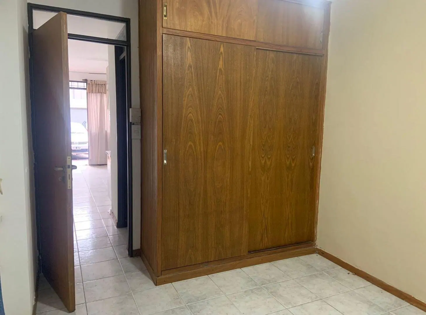 DEPARTAMENTO EN VENTA QUINTA SECCION 5
