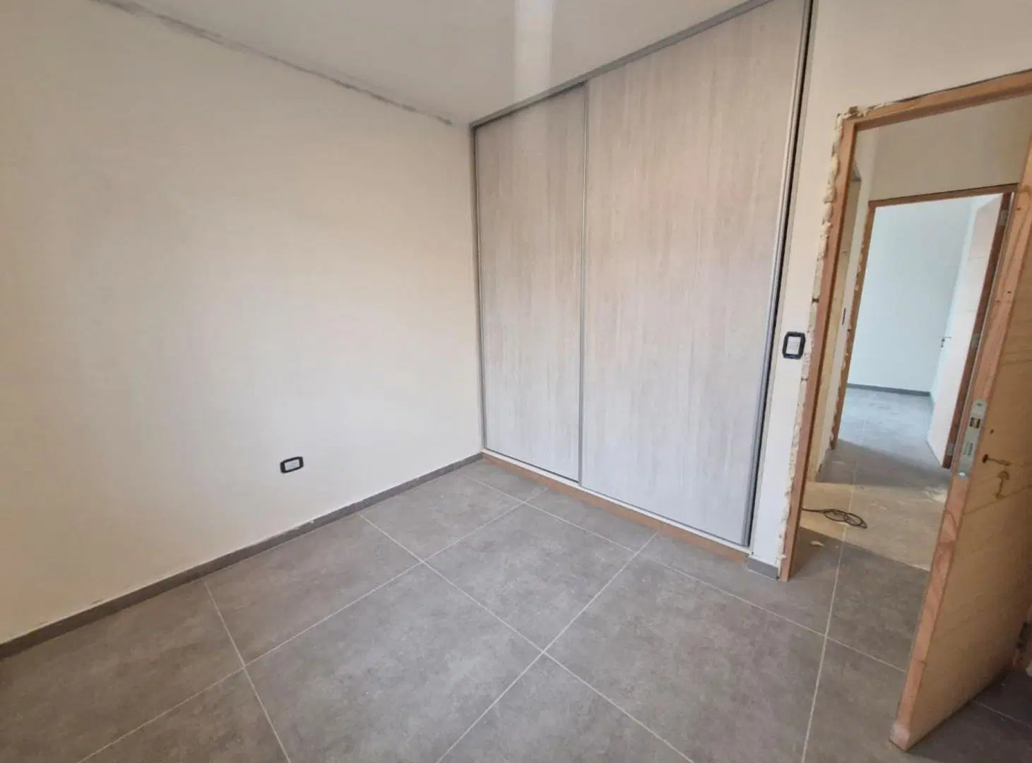 Departamento de 2 dom. con cochera 5
