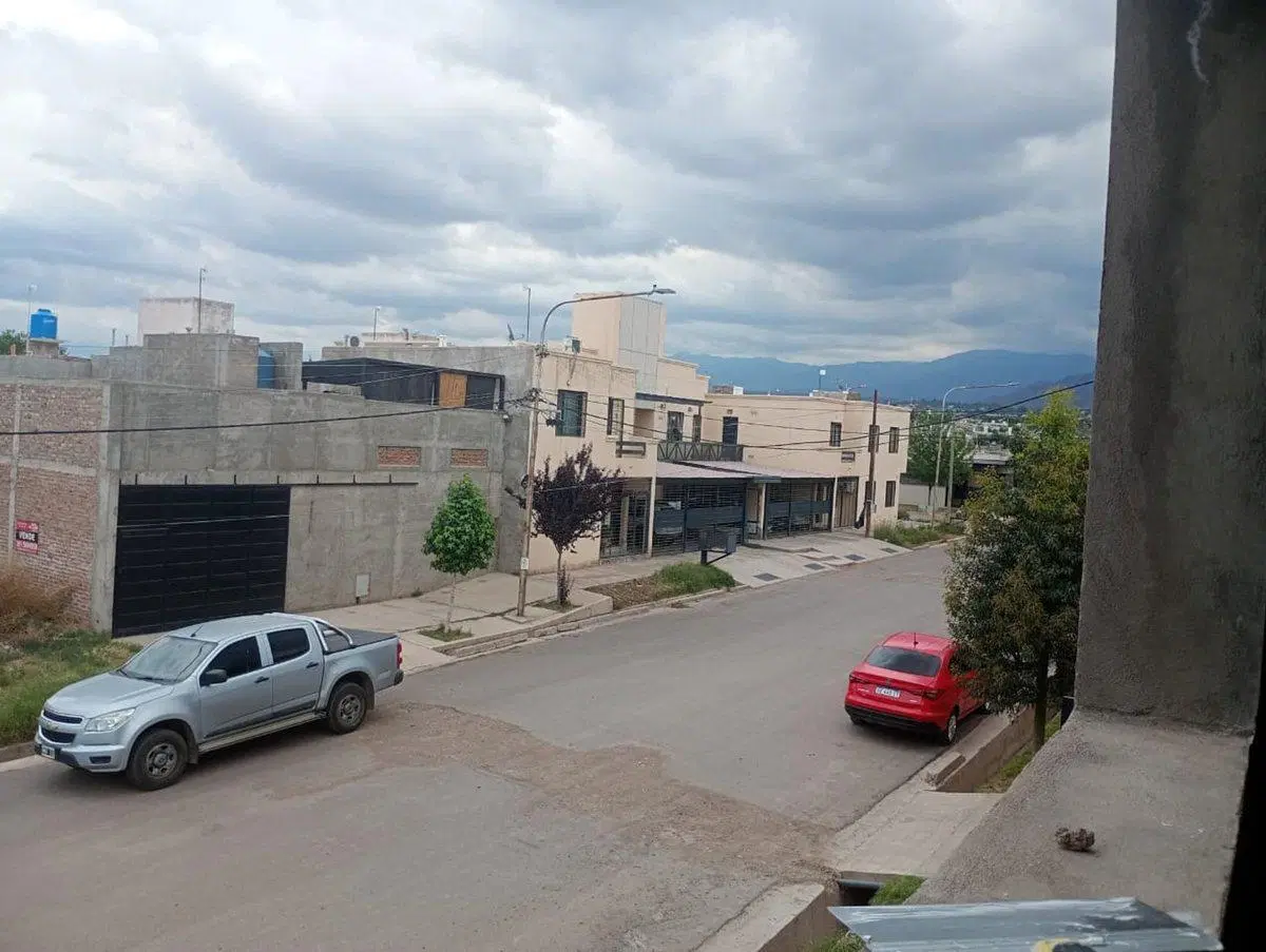 DEPARTAMENTO 2 DOM. EN P.B 4