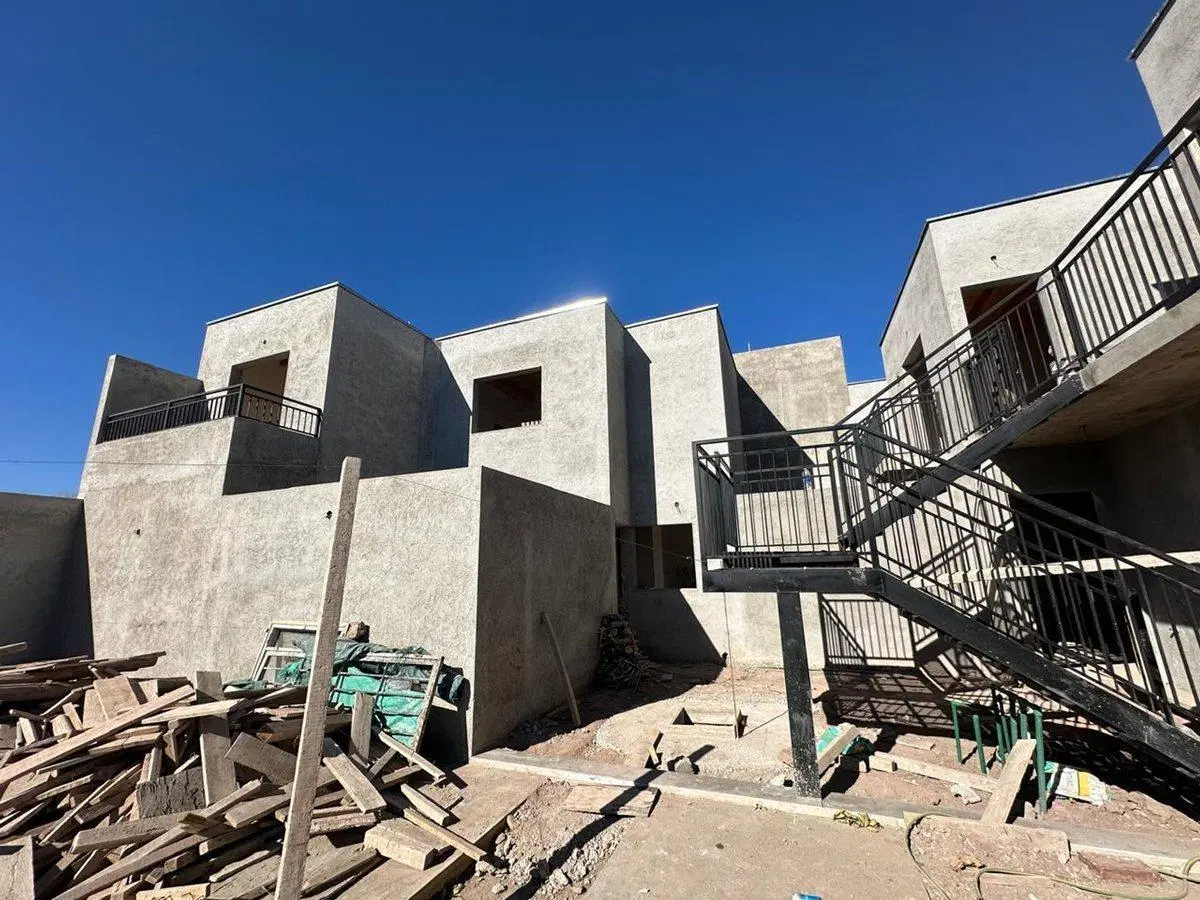 DUPLEX EN POZO 3 DORMITORIOS 3